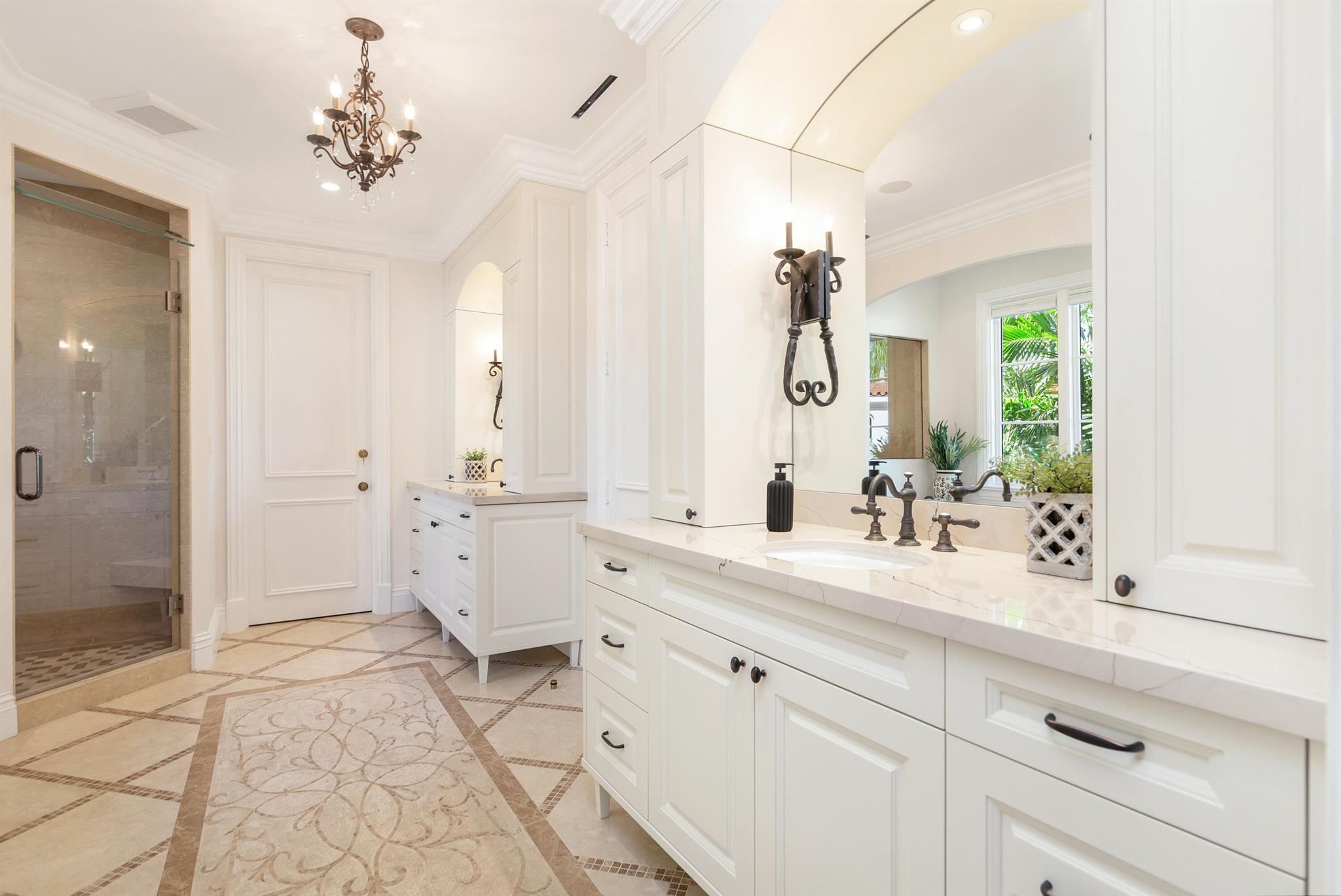 PHIPPS ESTATES - Residential