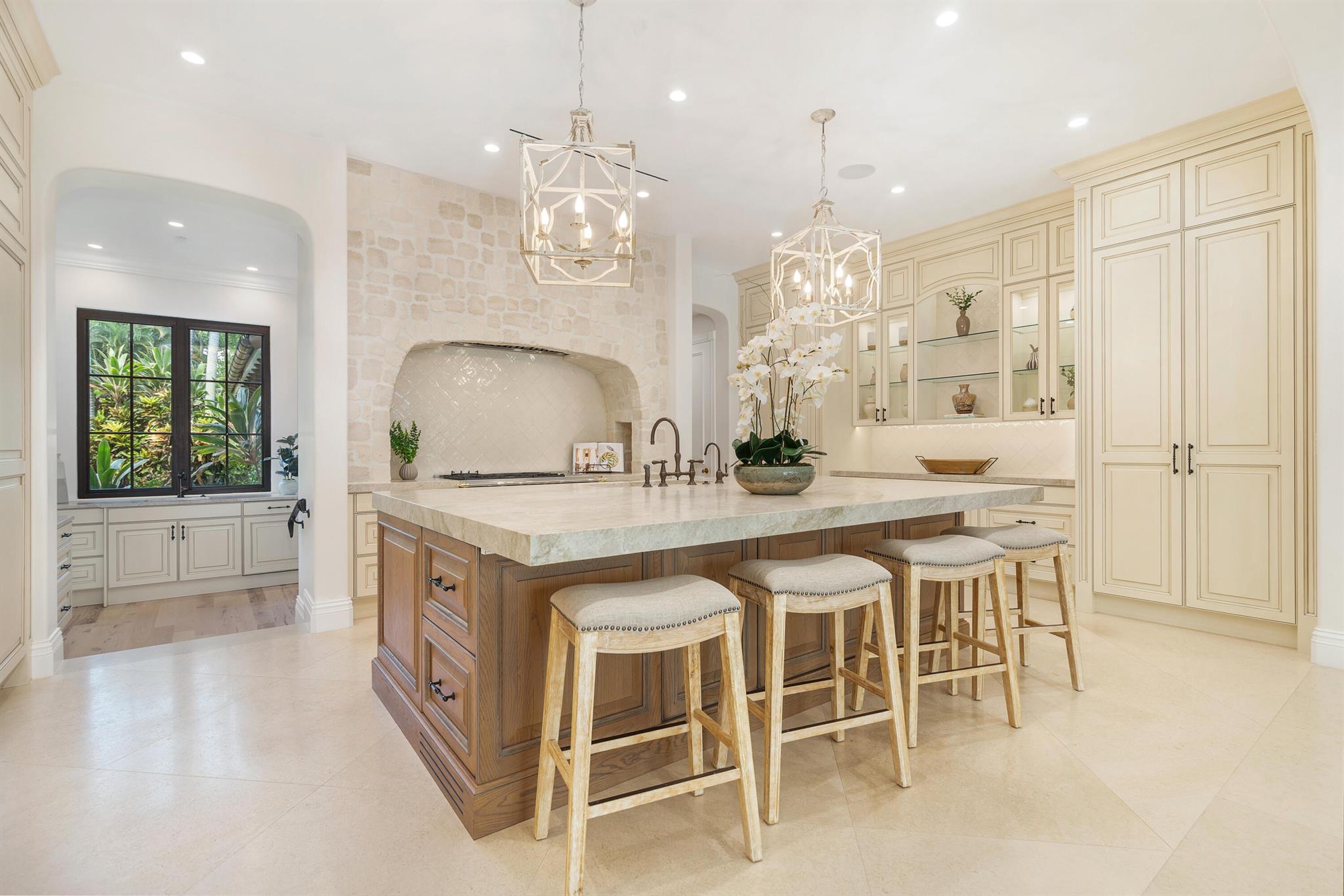 PHIPPS ESTATES - Residential