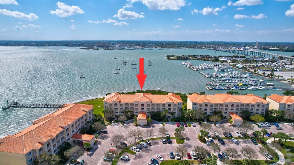 Photo of 31 Harbour Isle Drive #105, Fort Pierce, FL 34949 (MLS # F10450769)