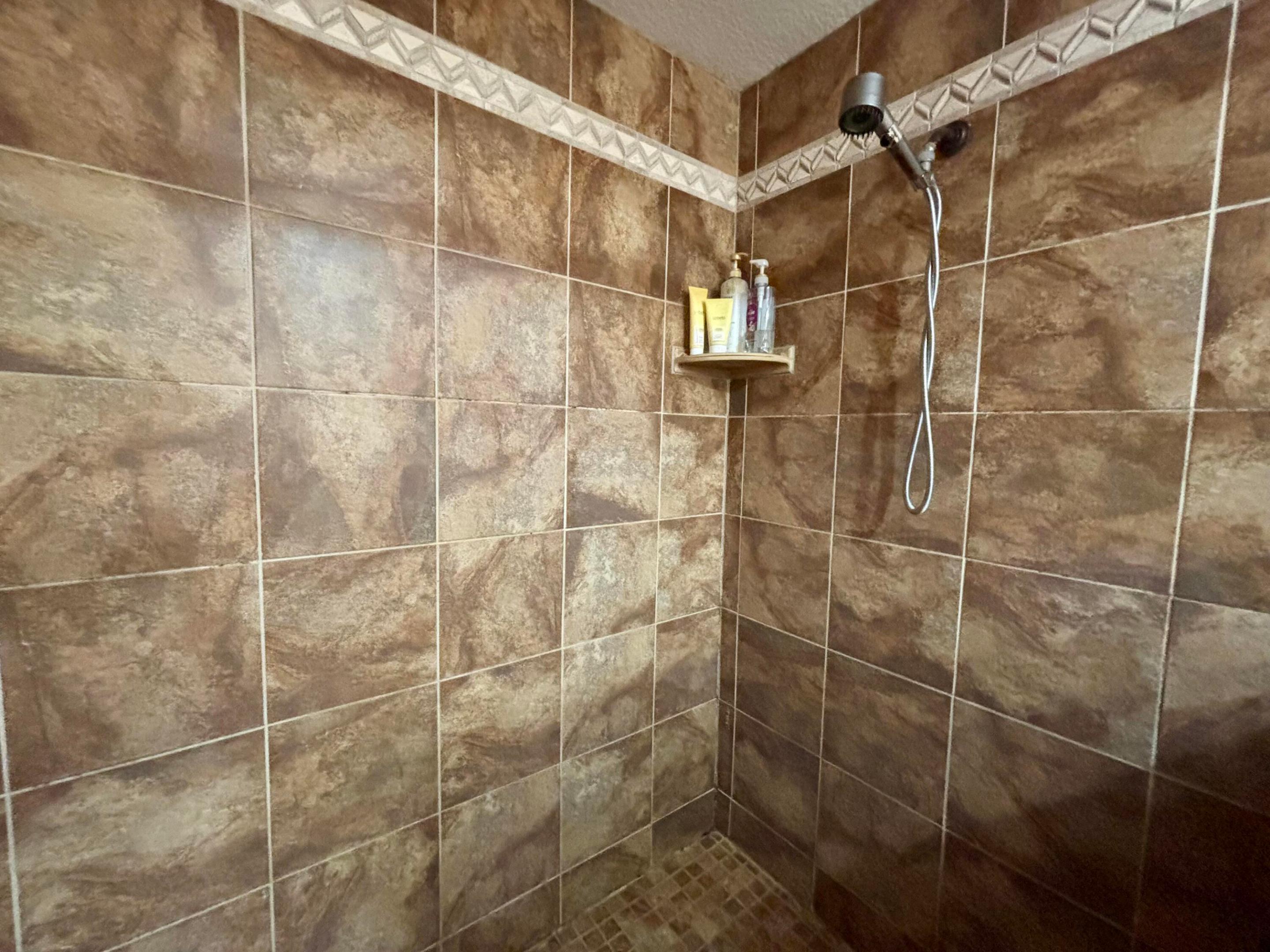 TREASURE ISLAND UNIT 6 - Residential