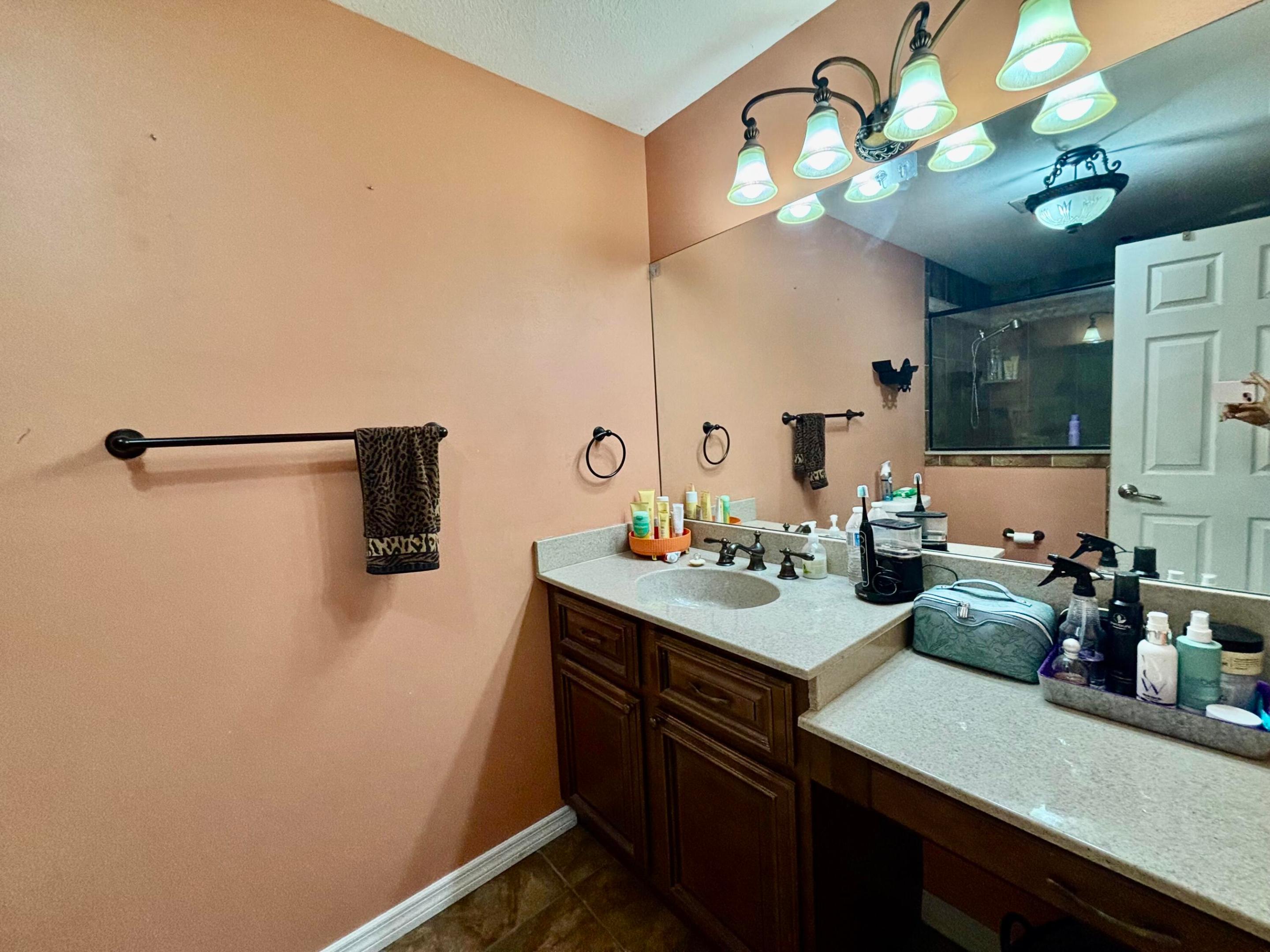 TREASURE ISLAND UNIT 6 - Residential