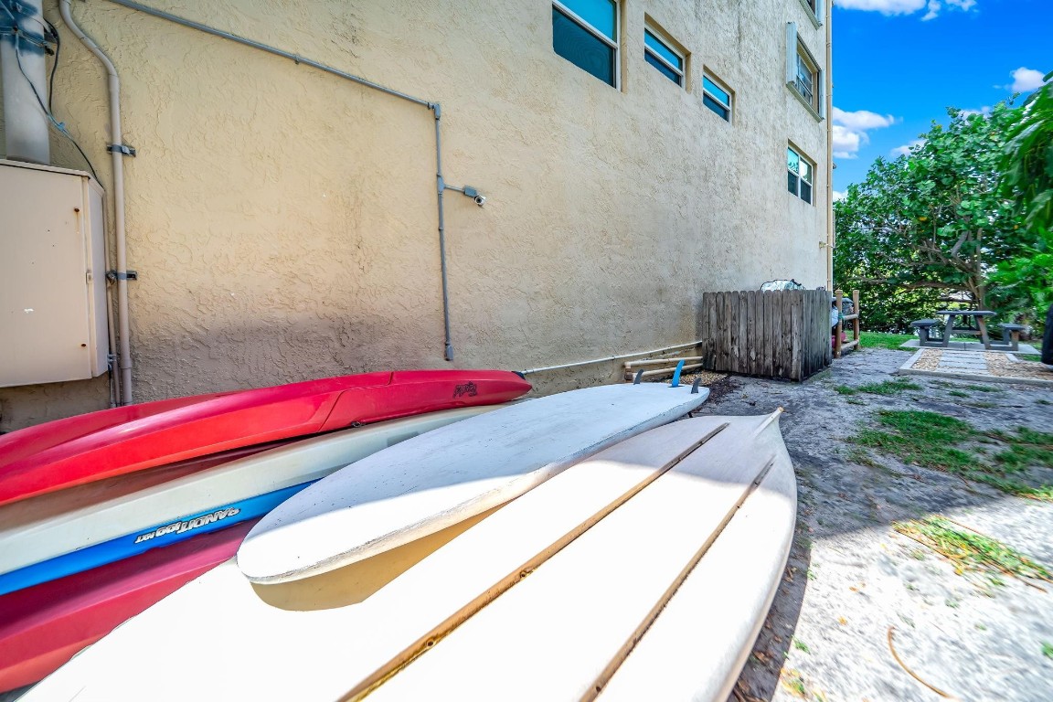 HORIZON WEST CONDO - Residential