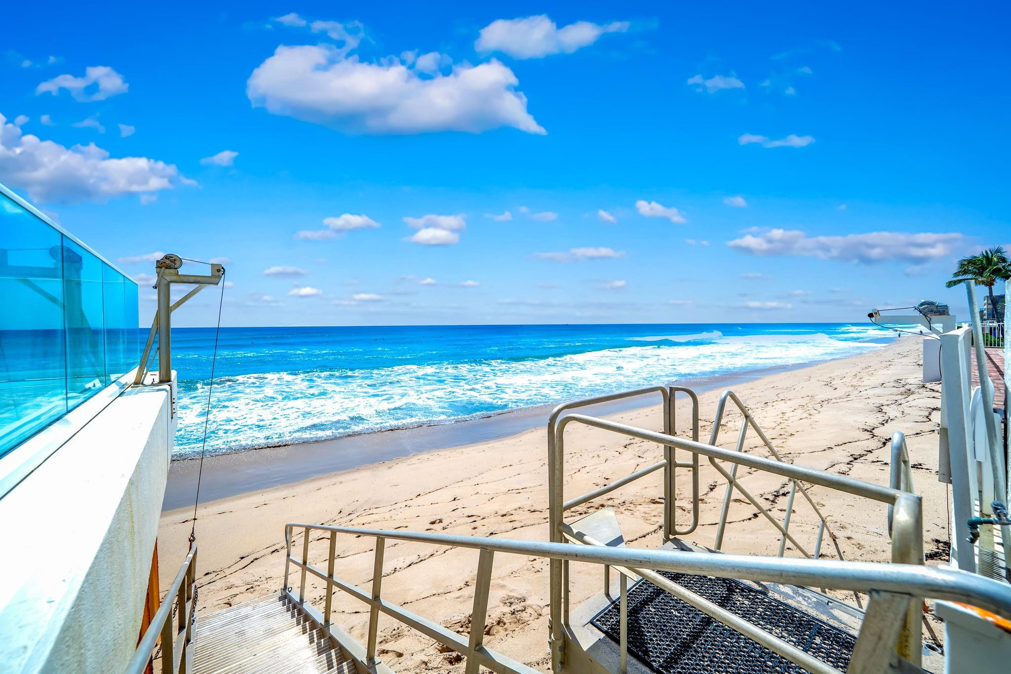 HORIZON WEST CONDO - Residential