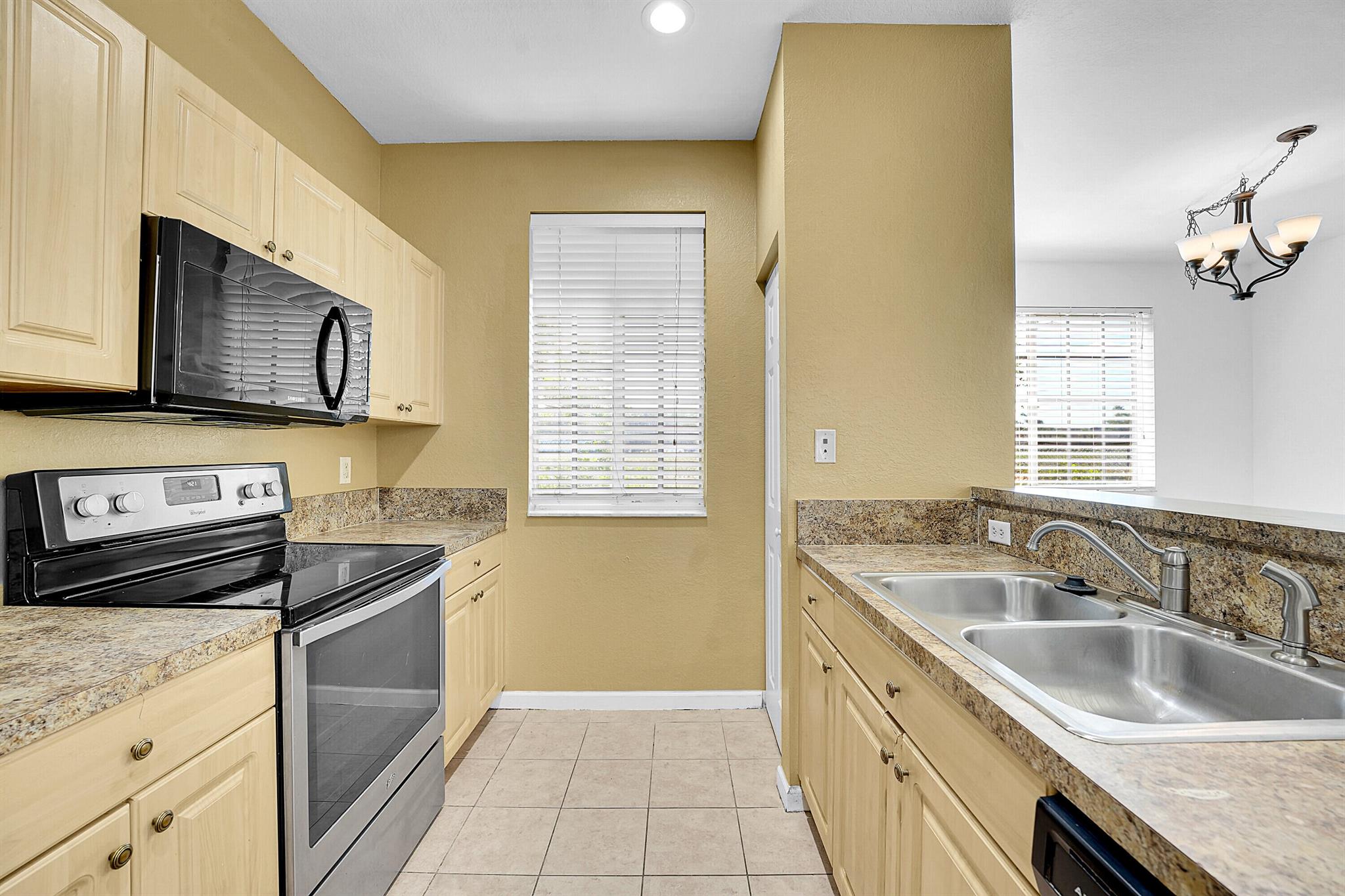 1213 Lucaya Drive