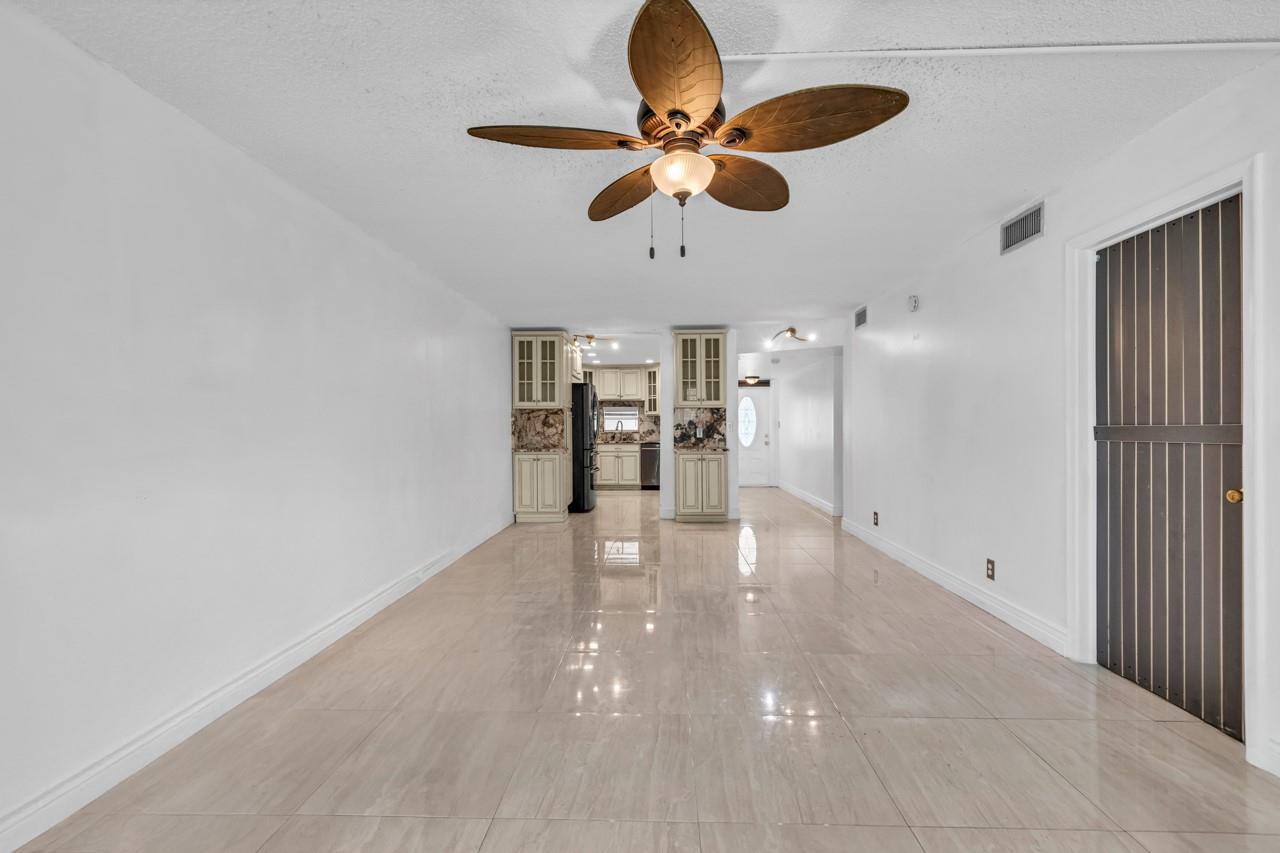 Hollybrook Golf & Tennis - Residential