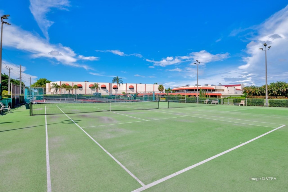 Hollybrook Golf & Tennis - Residential