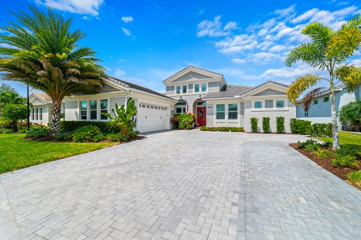 Photo 1 of 101 — 4560 Estates Circle, Westlake, FL 33470