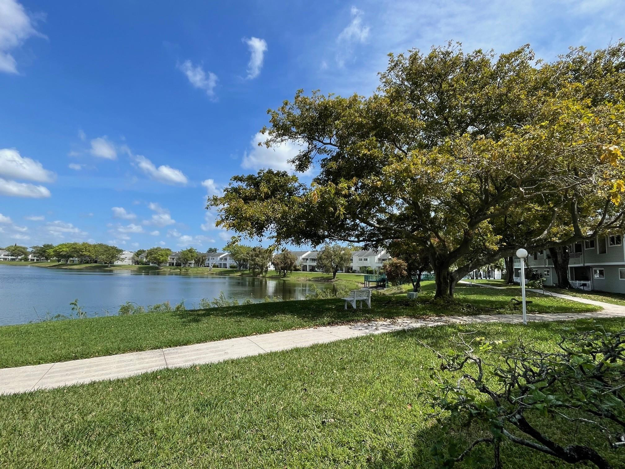 Summer Lake Condominium - Residential