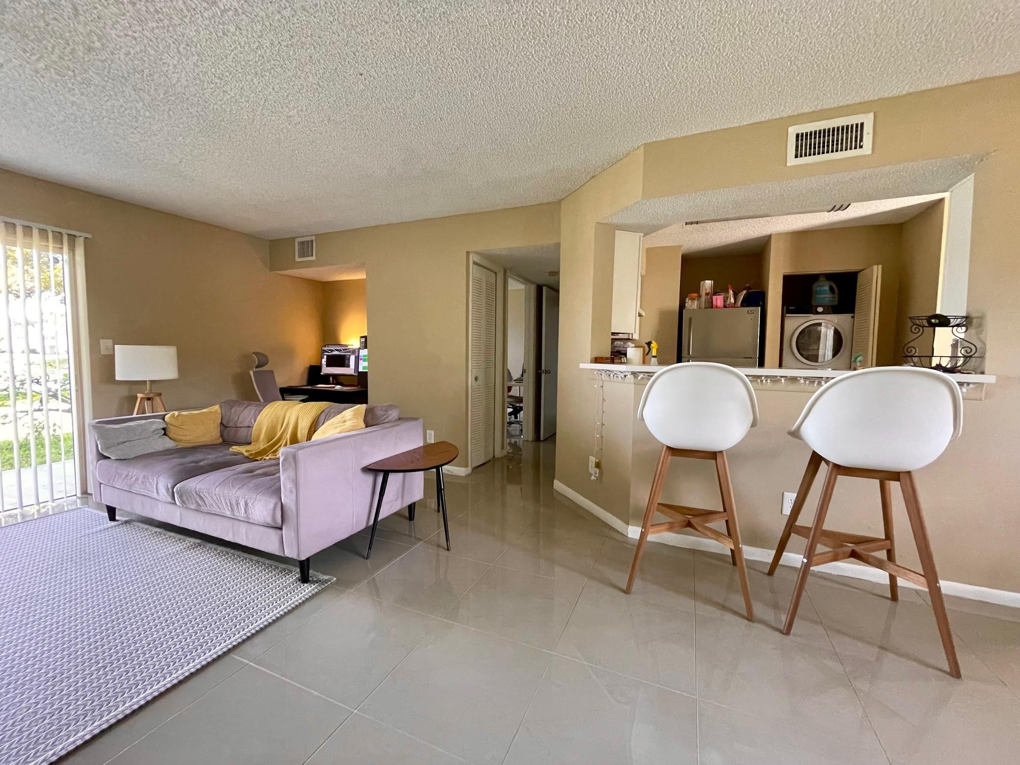 Summer Lake Condominium - Residential
