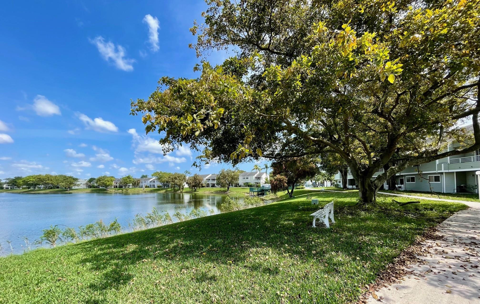Summer Lake Condominium - Residential