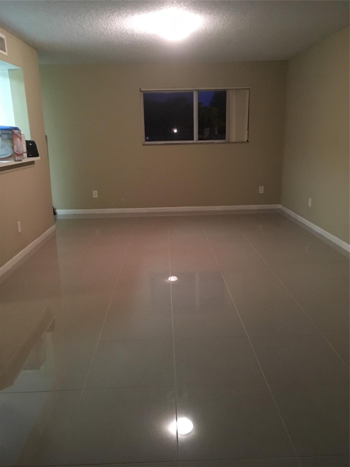 Summer Lake Condominium - Residential