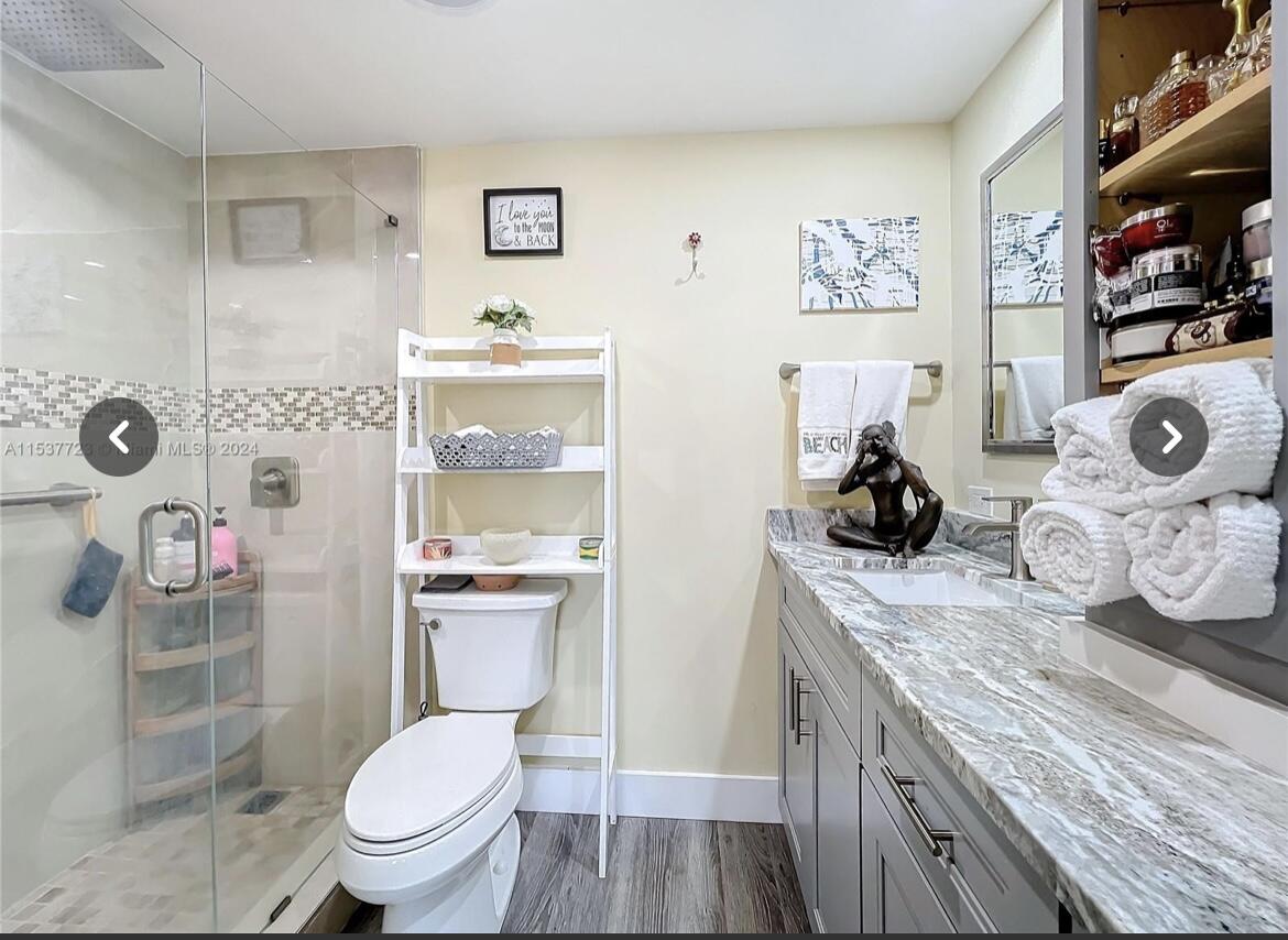 ISLE OF PARADISE CO-OP - Residential