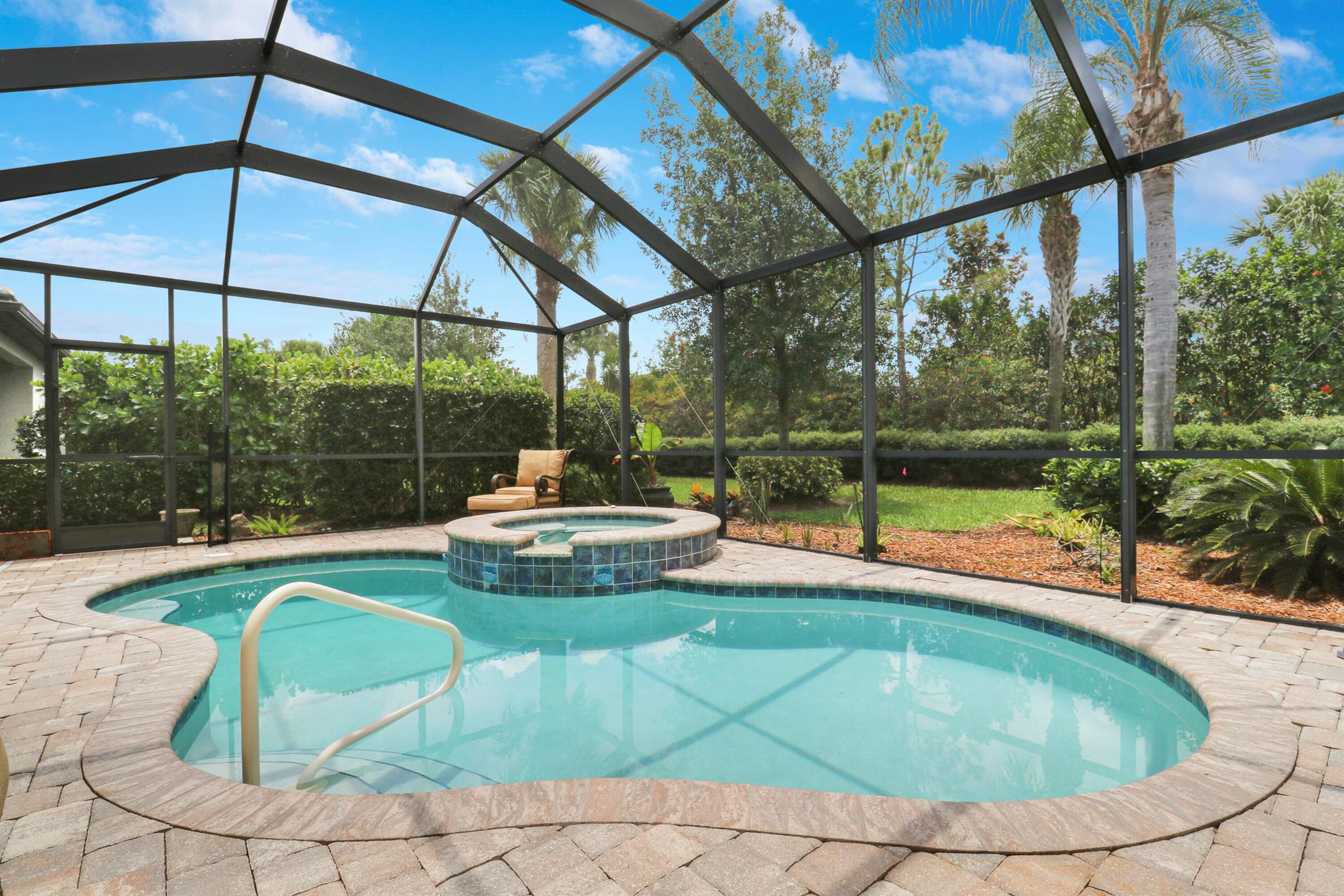 VERANDA GARDENS - Residential