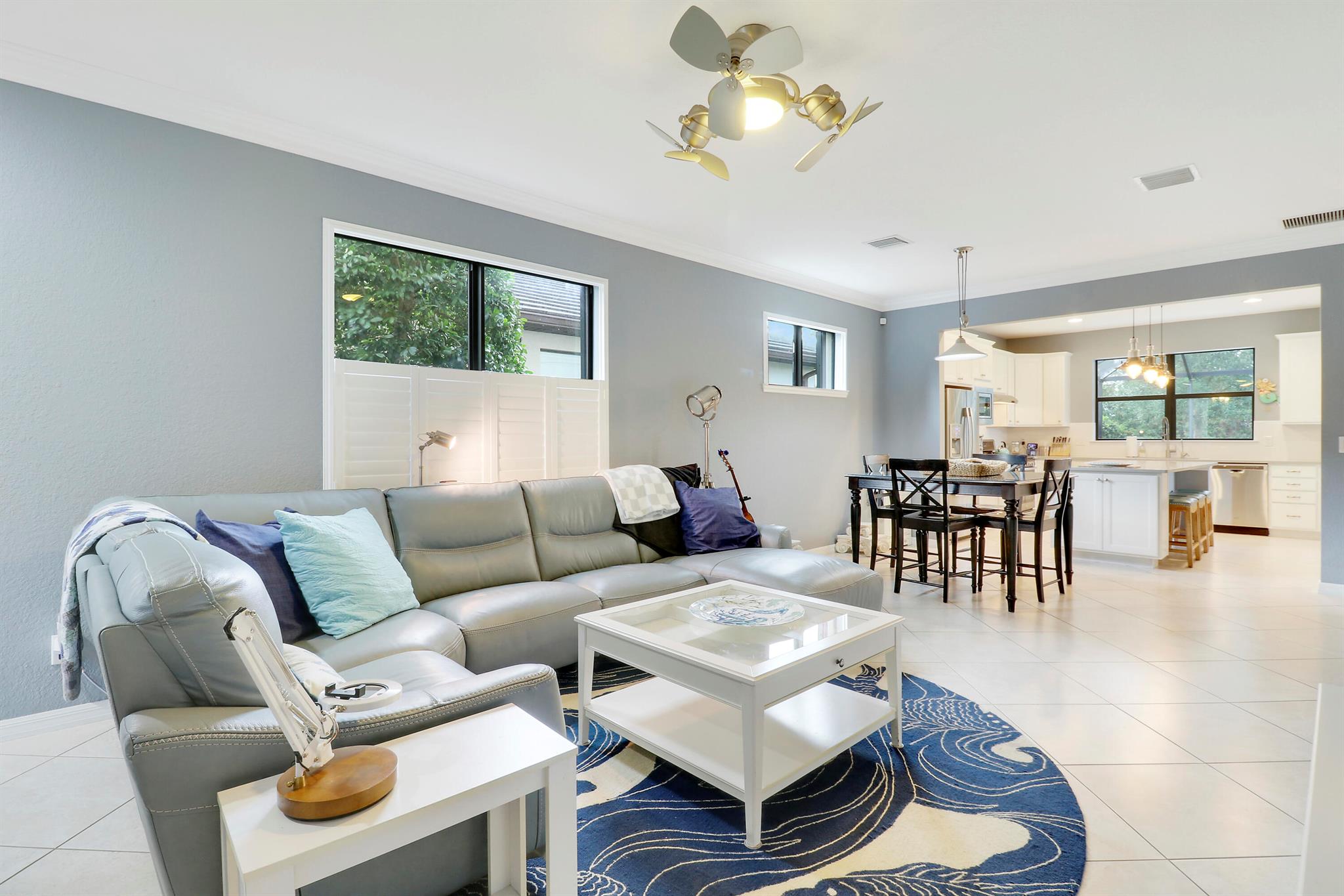 VERANDA GARDENS - Residential