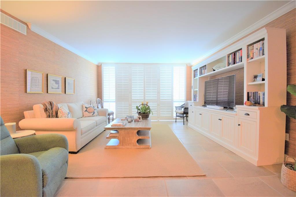 Regency of Palm Beach - Residential