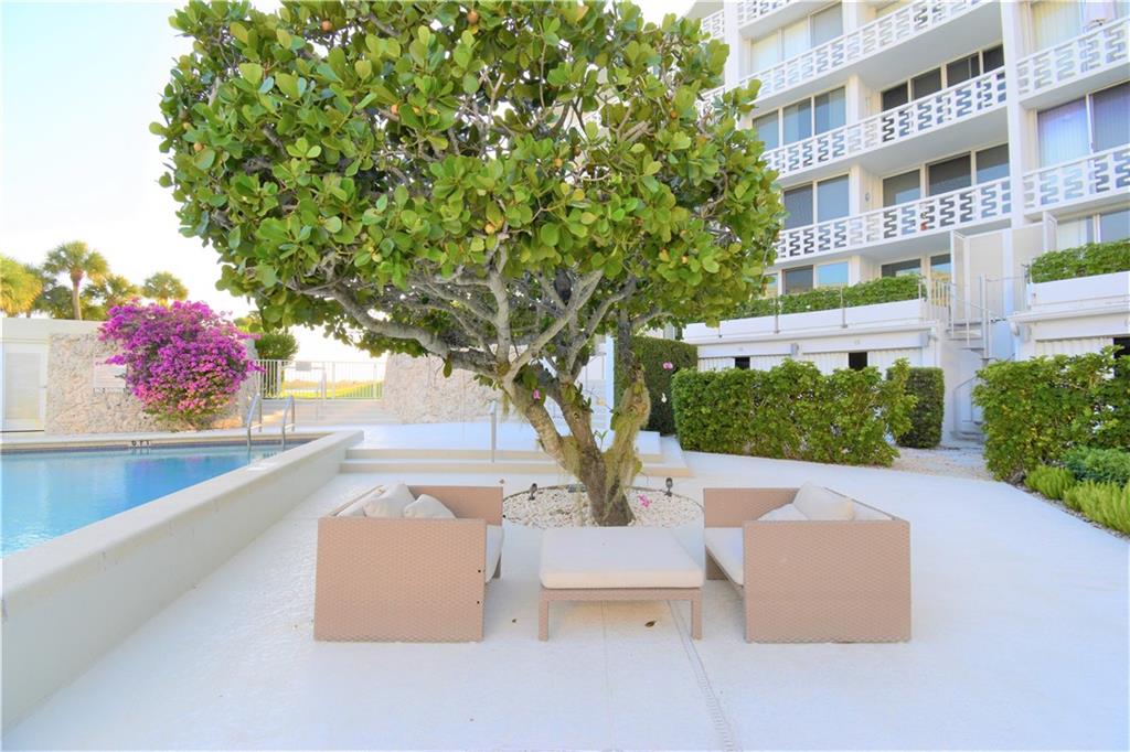 Regency of Palm Beach - Residential
