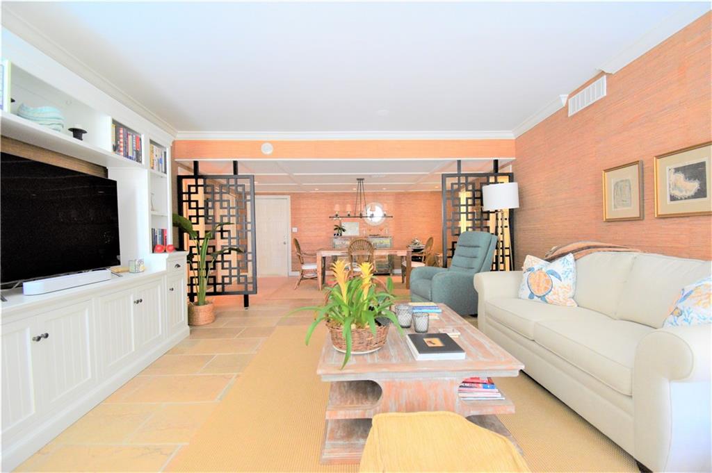 Regency of Palm Beach - Residential