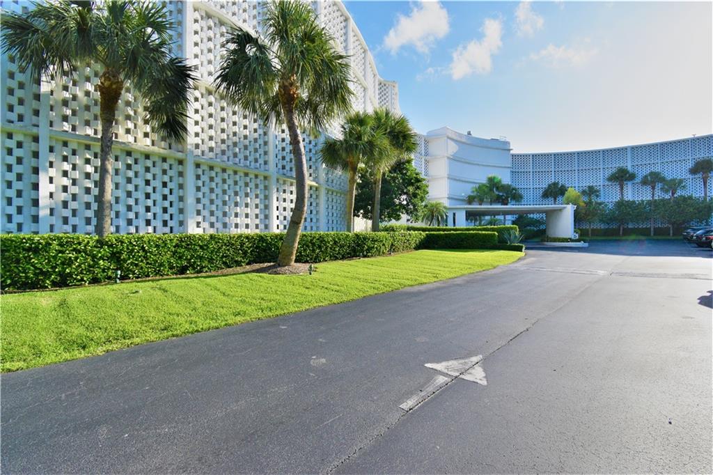 Regency of Palm Beach - Residential