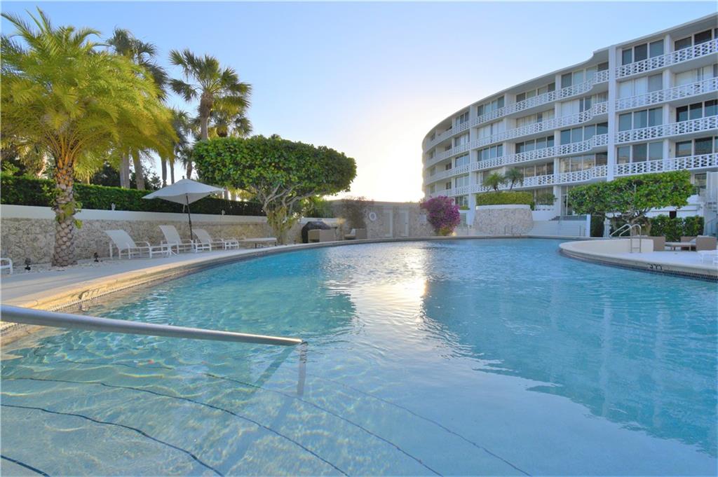 Regency of Palm Beach - Residential
