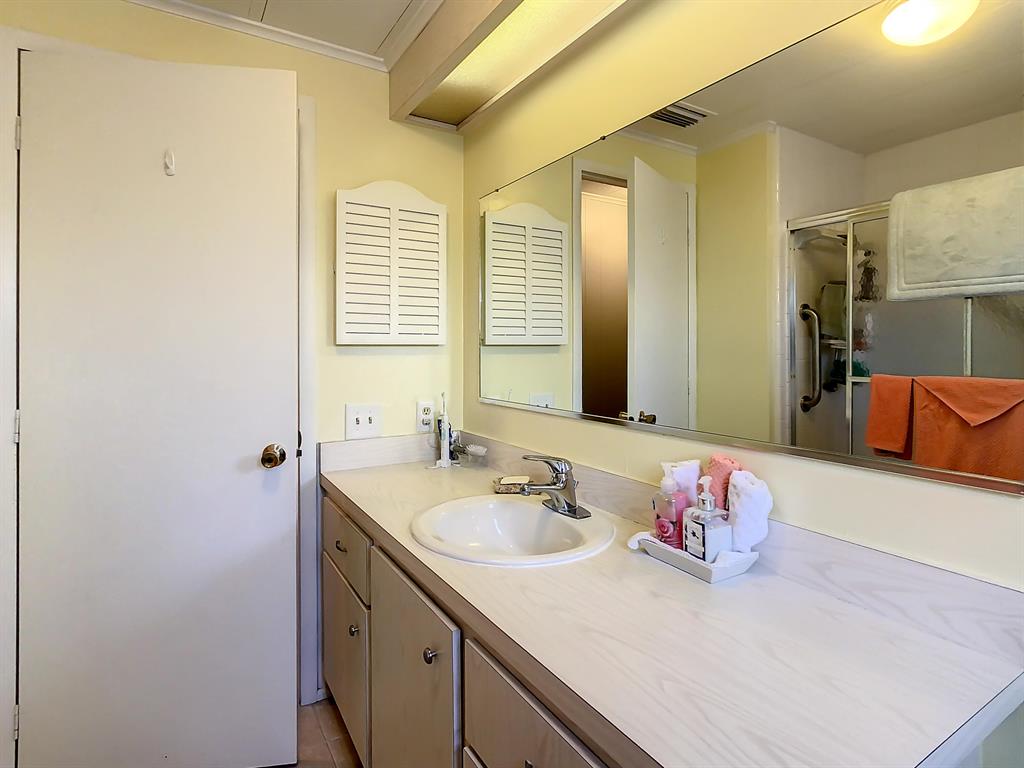 HERITAGE RIDGE SOUTH SECTION THREE - Residential