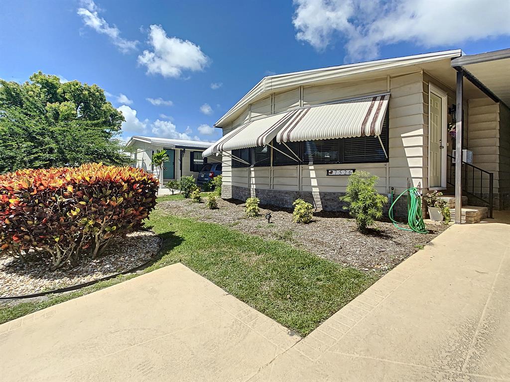 HERITAGE RIDGE SOUTH SECTION THREE - Residential