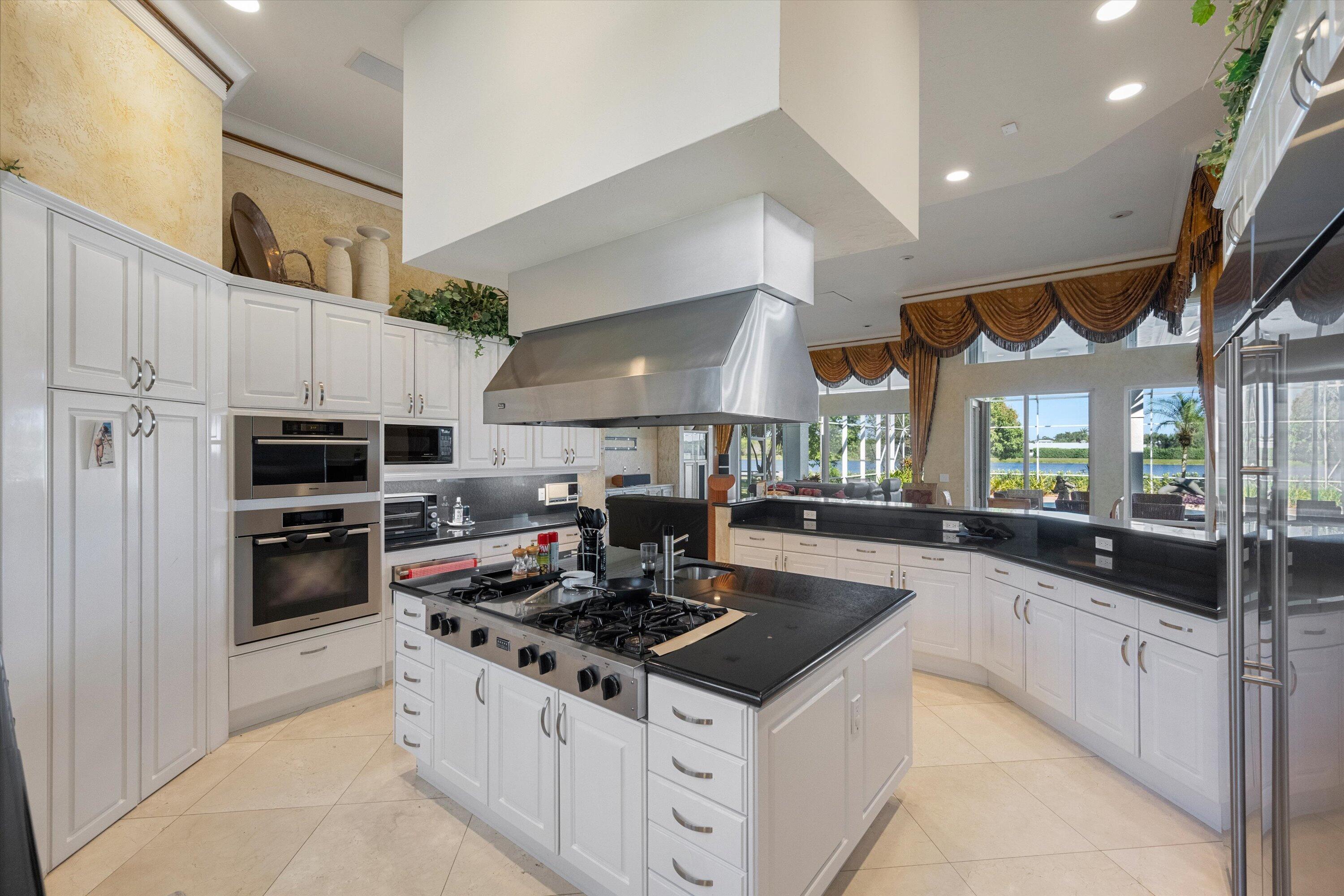 SOUTHFIELDS WELLINGTON COUNTRY - Residential