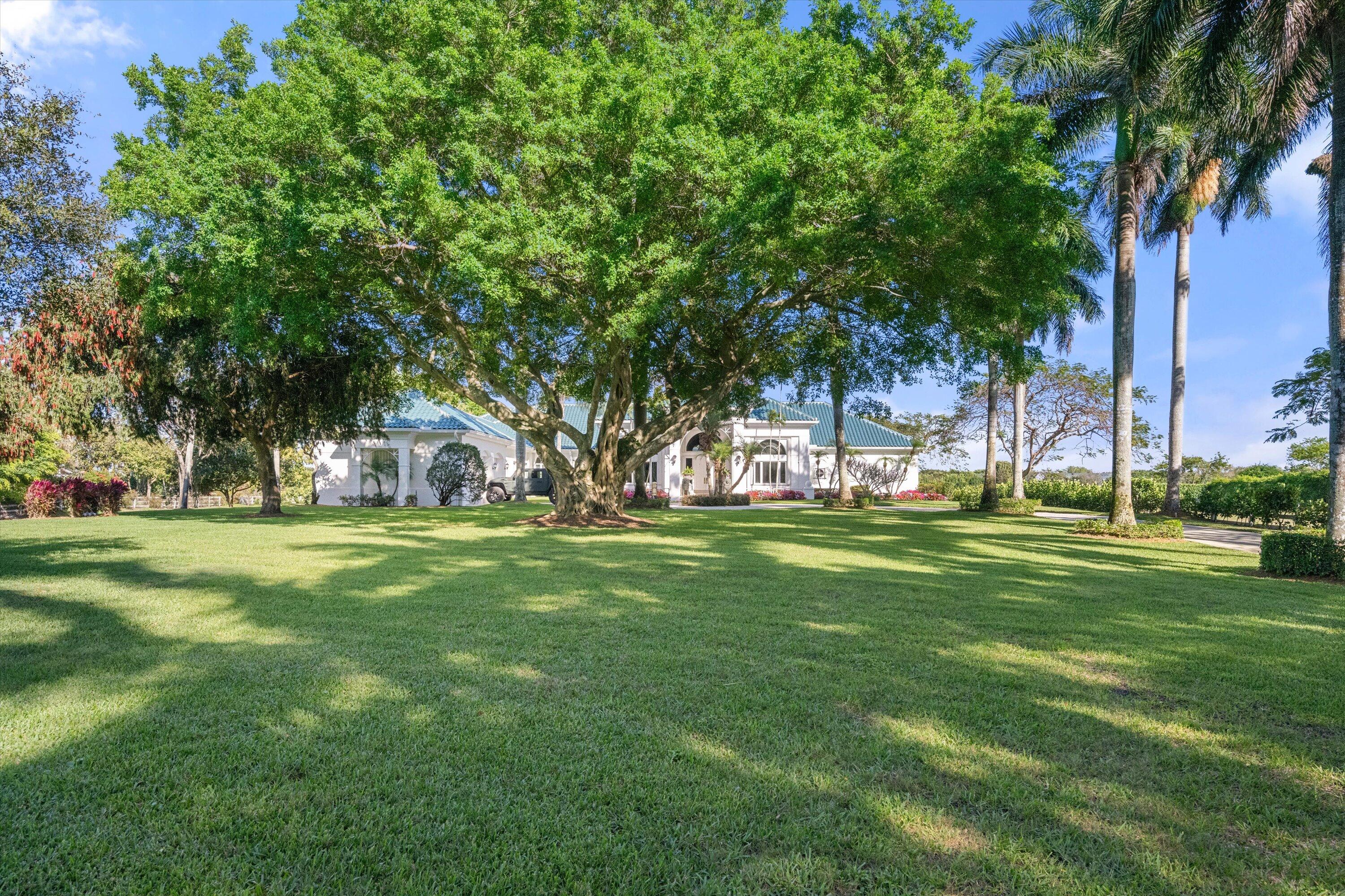 SOUTHFIELDS WELLINGTON COUNTRY - Residential