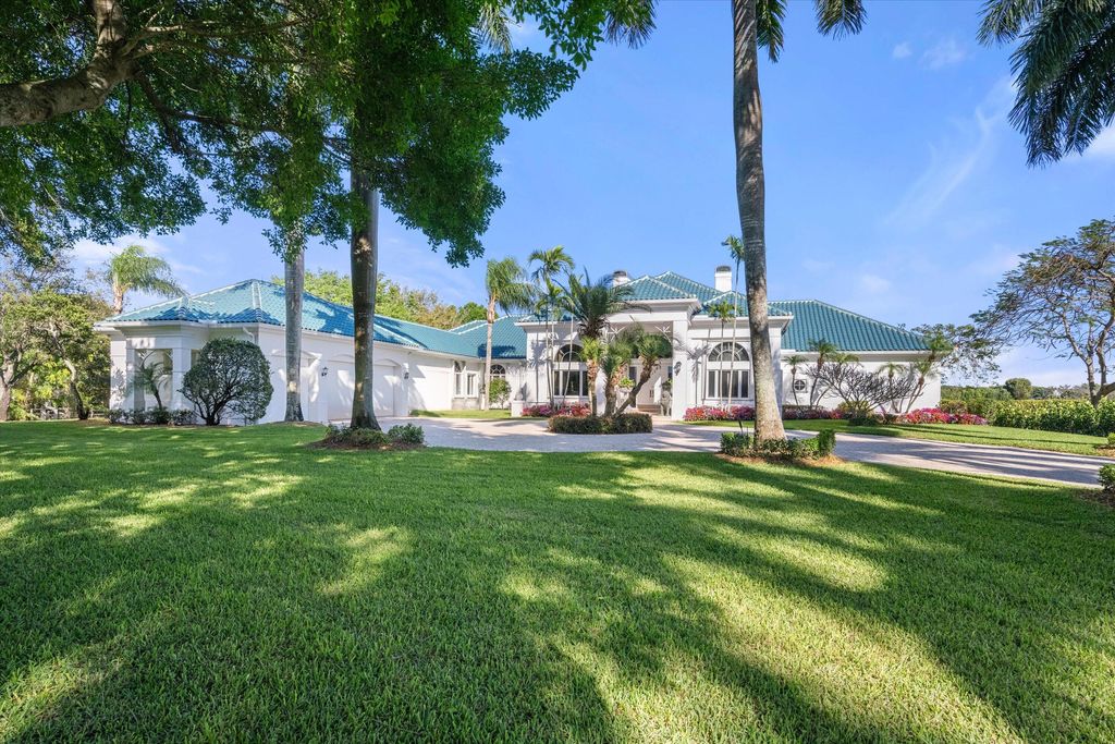 Photo of 3220 Santa Barbara Drive, Wellington, FL 33414 (MLS # R11166885)