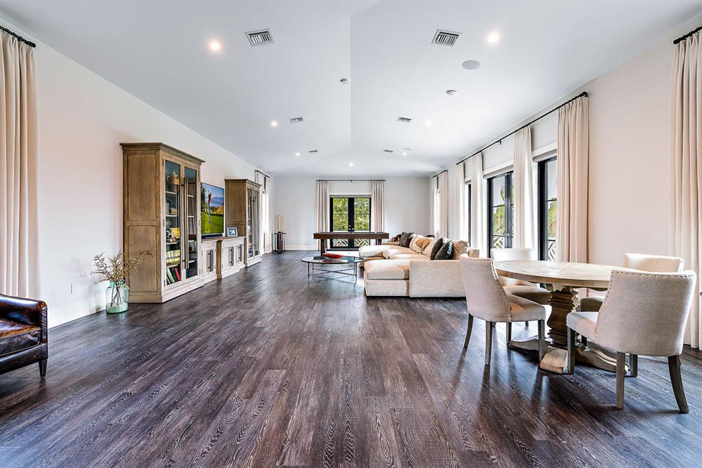 Admirals Cove - Residential