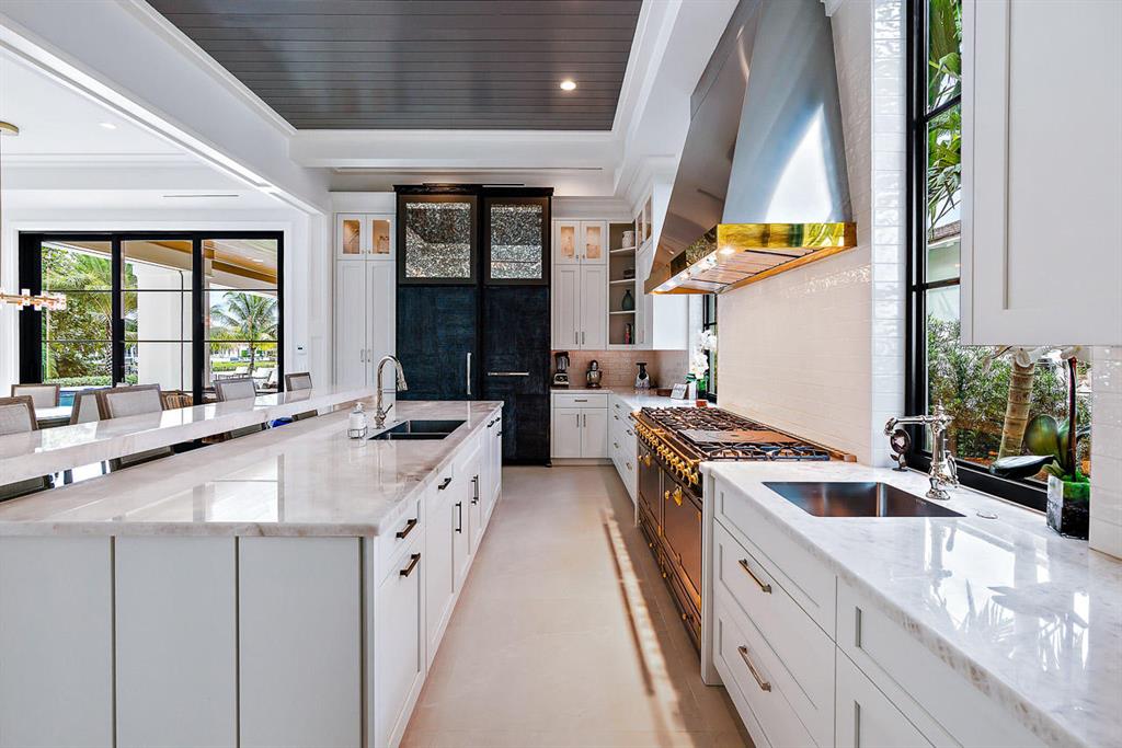 Admirals Cove - Residential