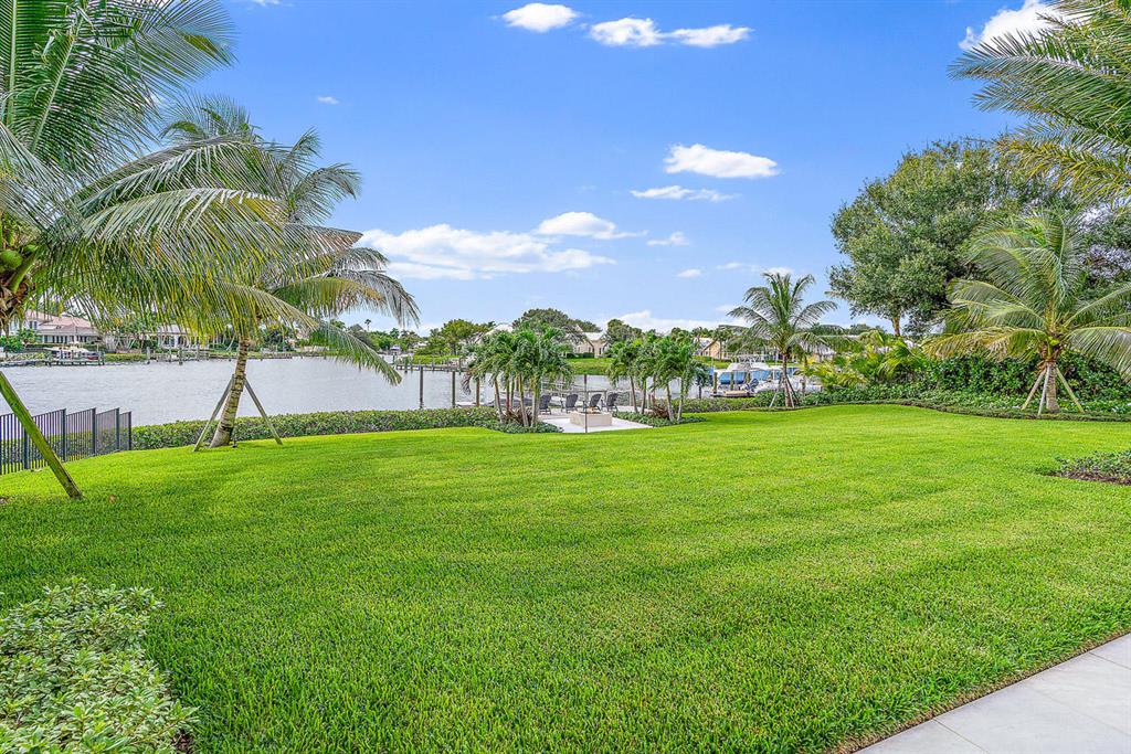 Admirals Cove - Residential