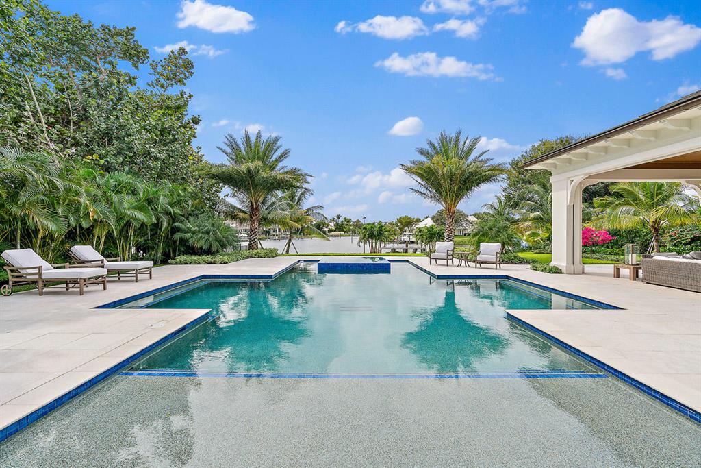 Admirals Cove - Residential