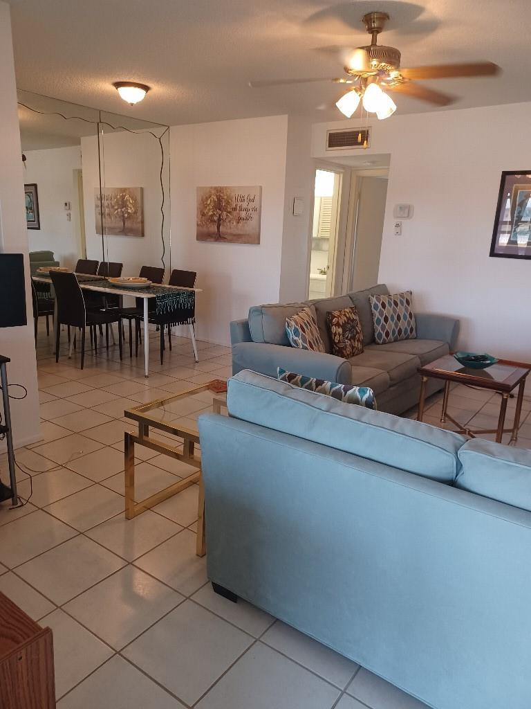 BEVERLY HILLS CONDO NUMBE - Residential