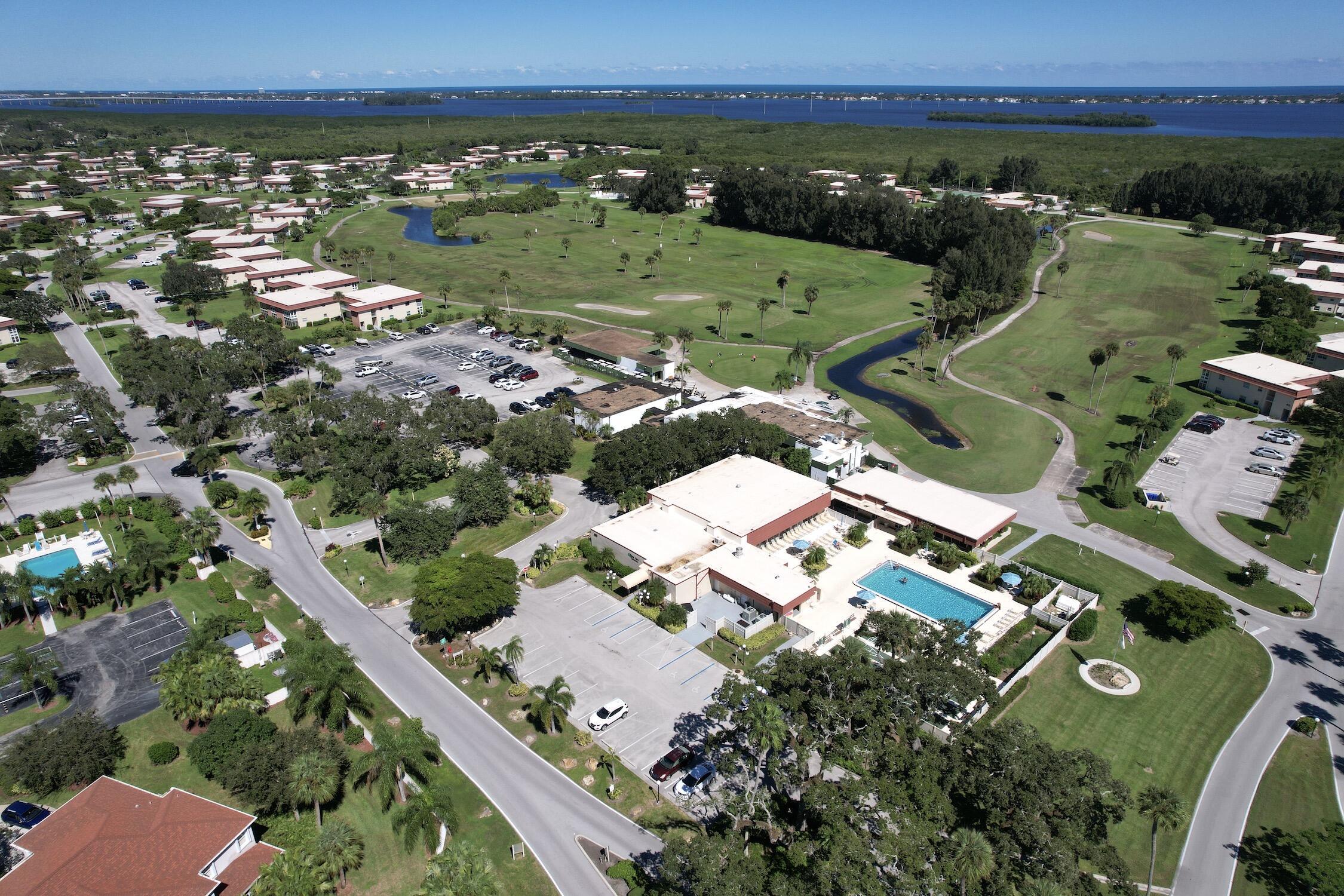 VISTA ROYALE PHASE IV BLDGS 83-111 - Residential