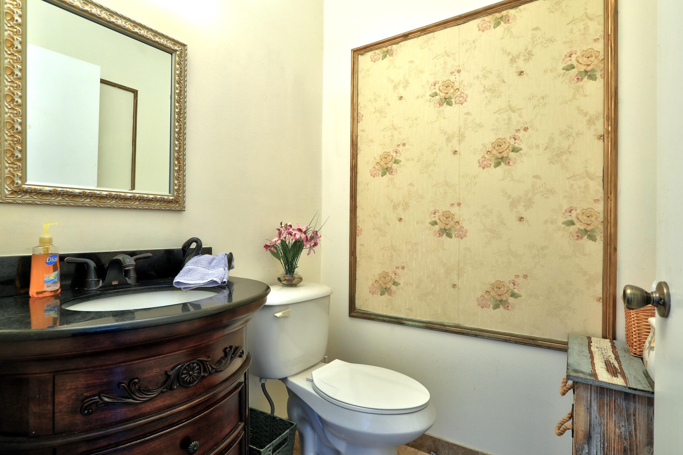 VISTA ROYALE PHASE IV BLDGS 83-111 - Residential