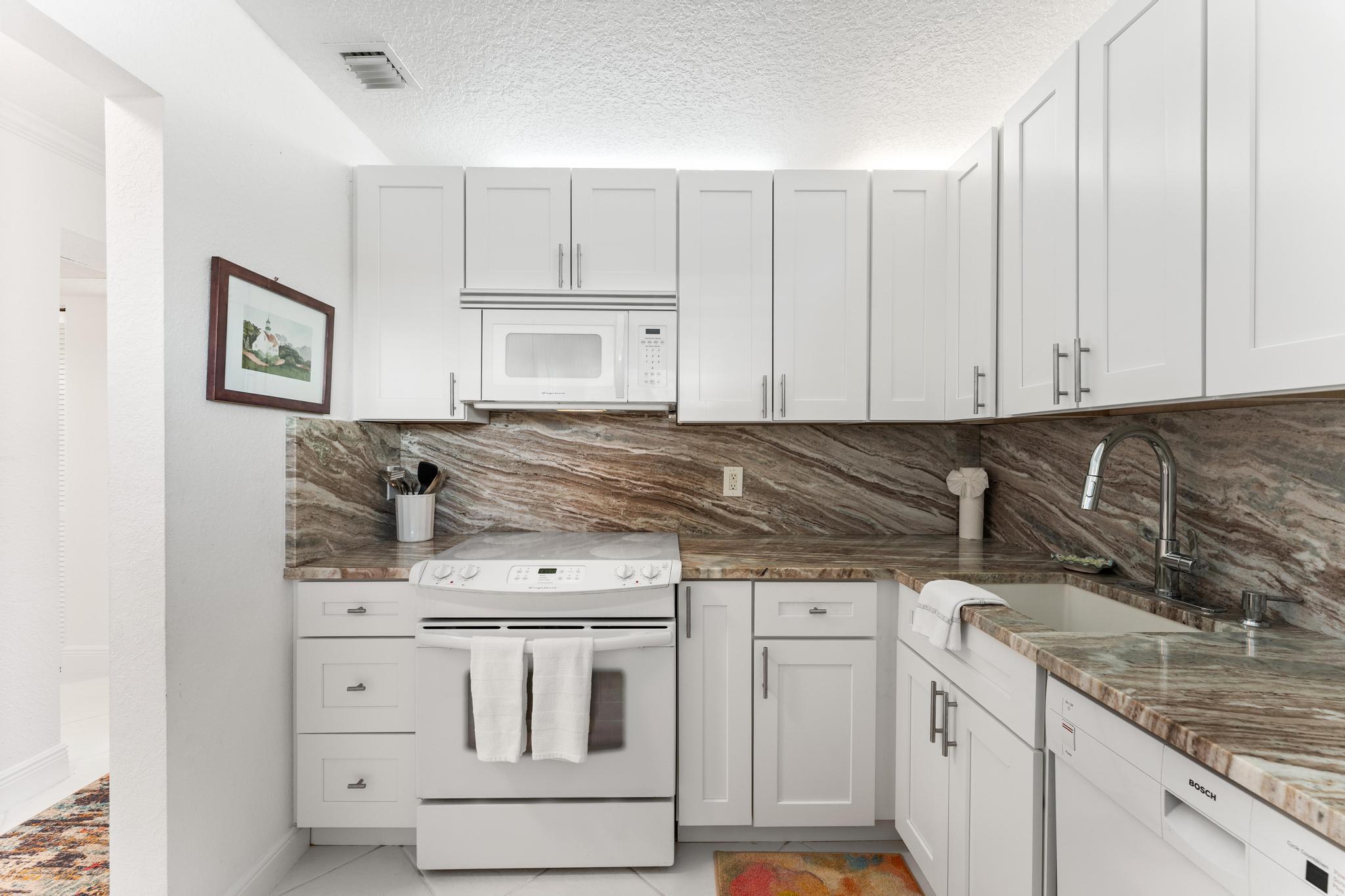 LAKE CLARKE GARDENS CONDO - Residential