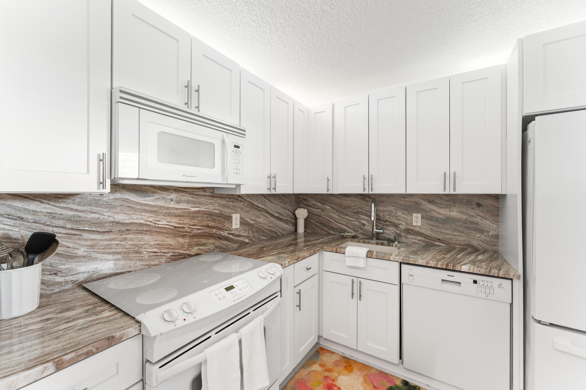 LAKE CLARKE GARDENS CONDO - Residential