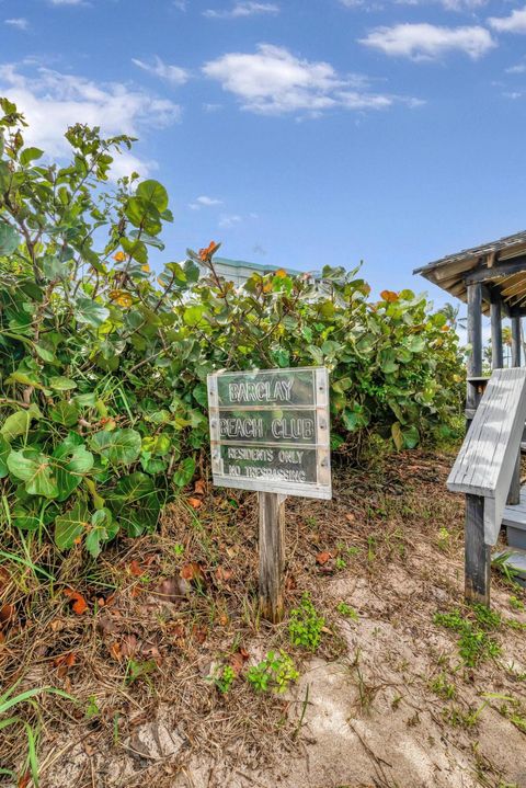 A home in Hutchinson Island