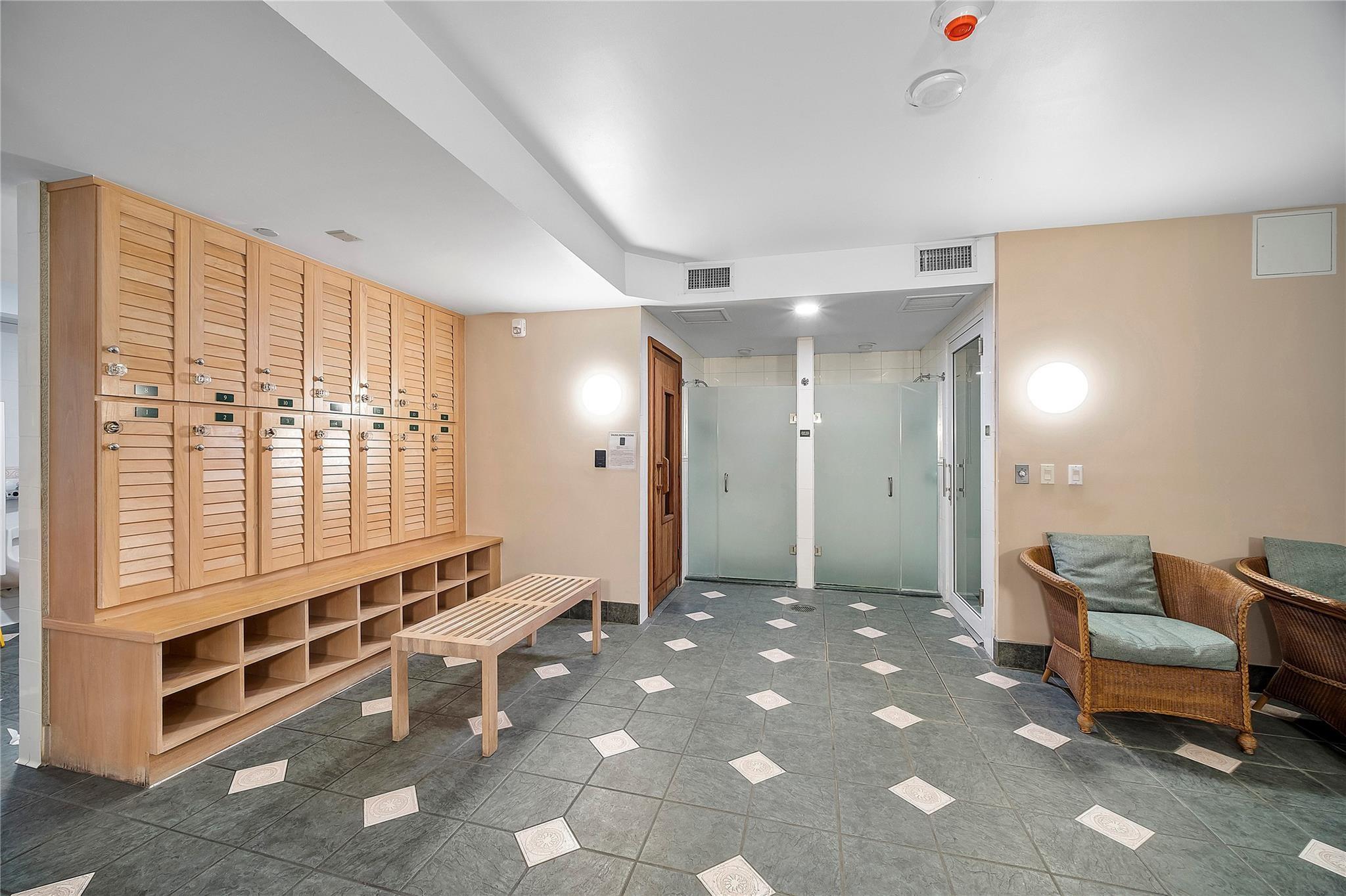 L'Hermitage - Residential