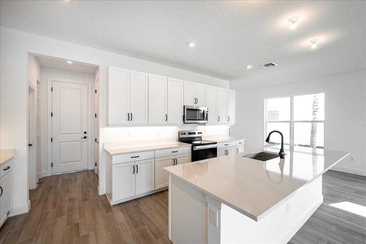 WEST JENSEN PUD PHASE 1B - Residential Lease