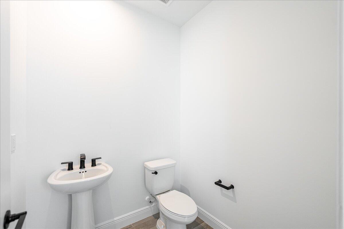 WEST JENSEN PUD PHASE 1B - Residential Lease