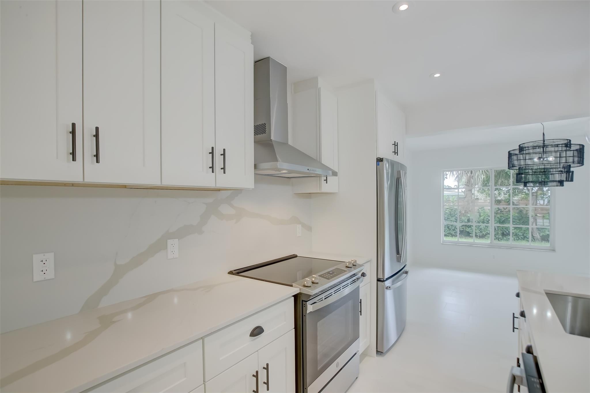 Beachway Estates 30-14 B - Residential Lease