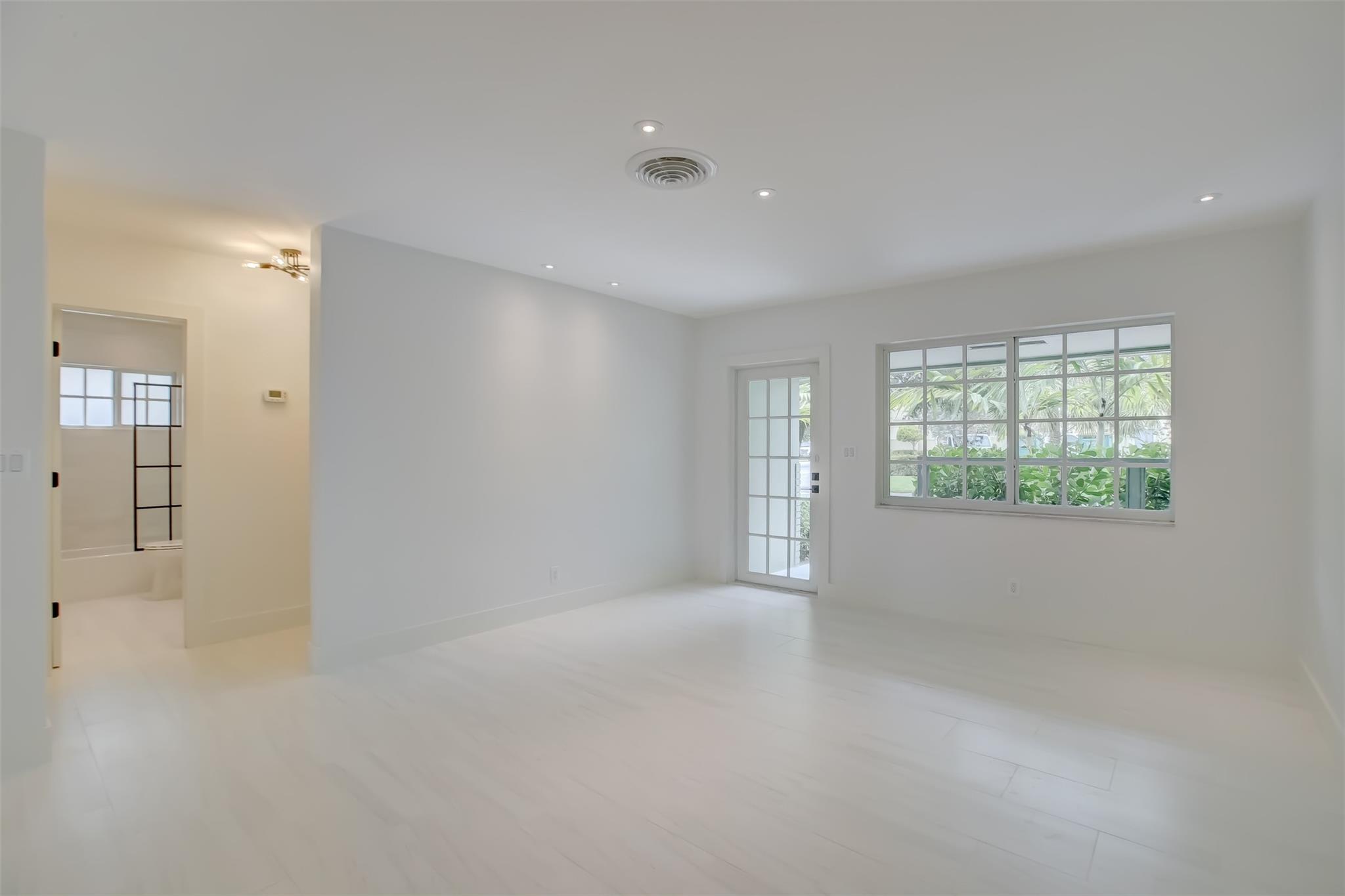 Beachway Estates 30-14 B - Residential Lease