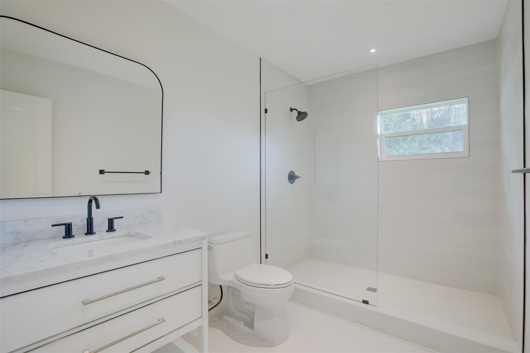 Beachway Estates 30-14 B - Residential Lease