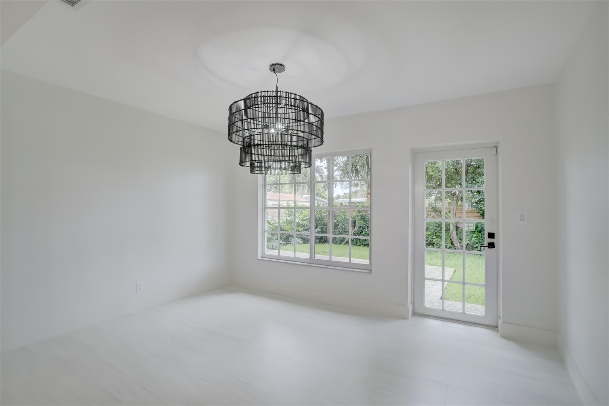 Beachway Estates 30-14 B - Residential Lease