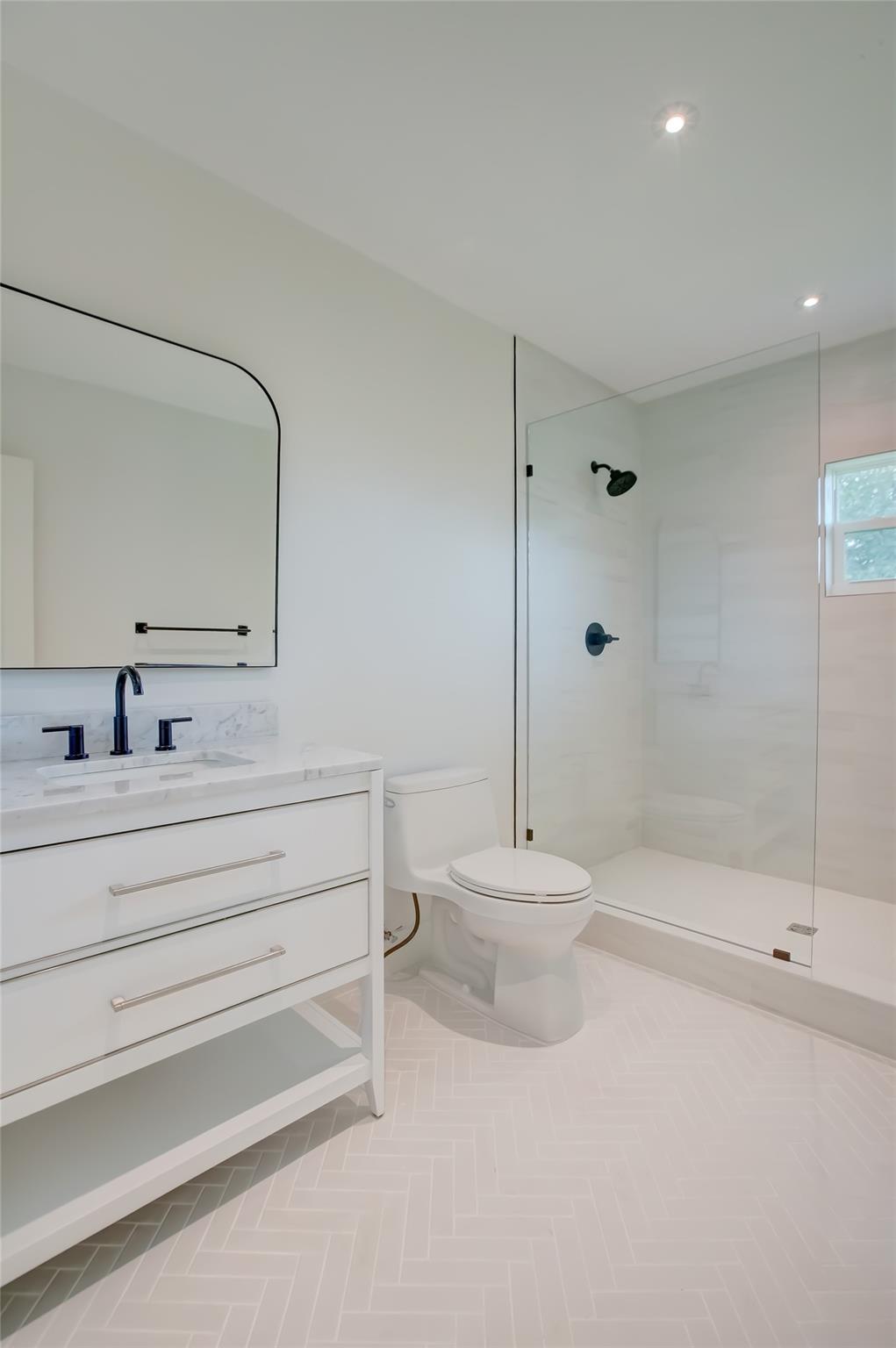 Beachway Estates 30-14 B - Residential Lease