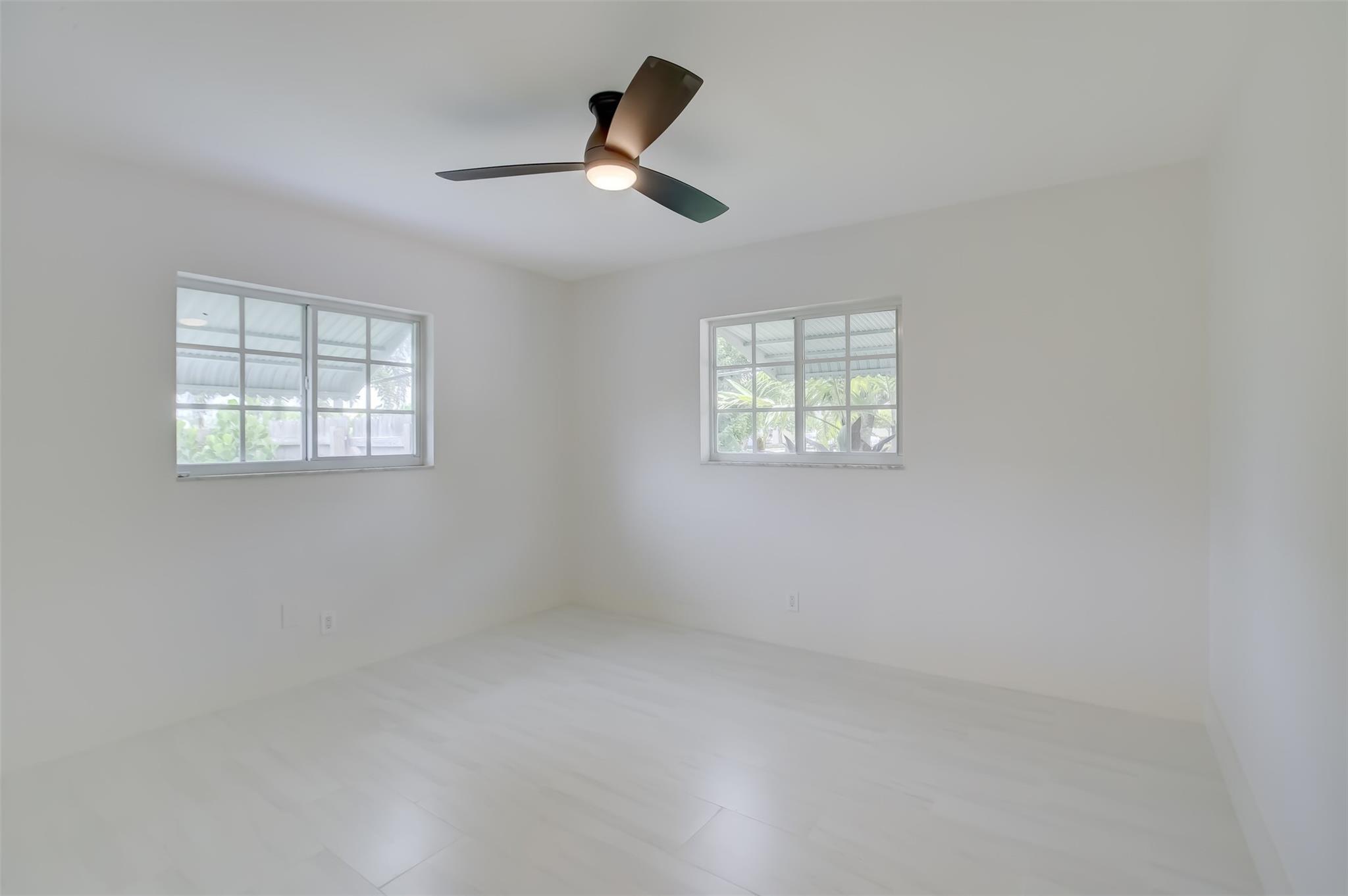 Beachway Estates 30-14 B - Residential Lease
