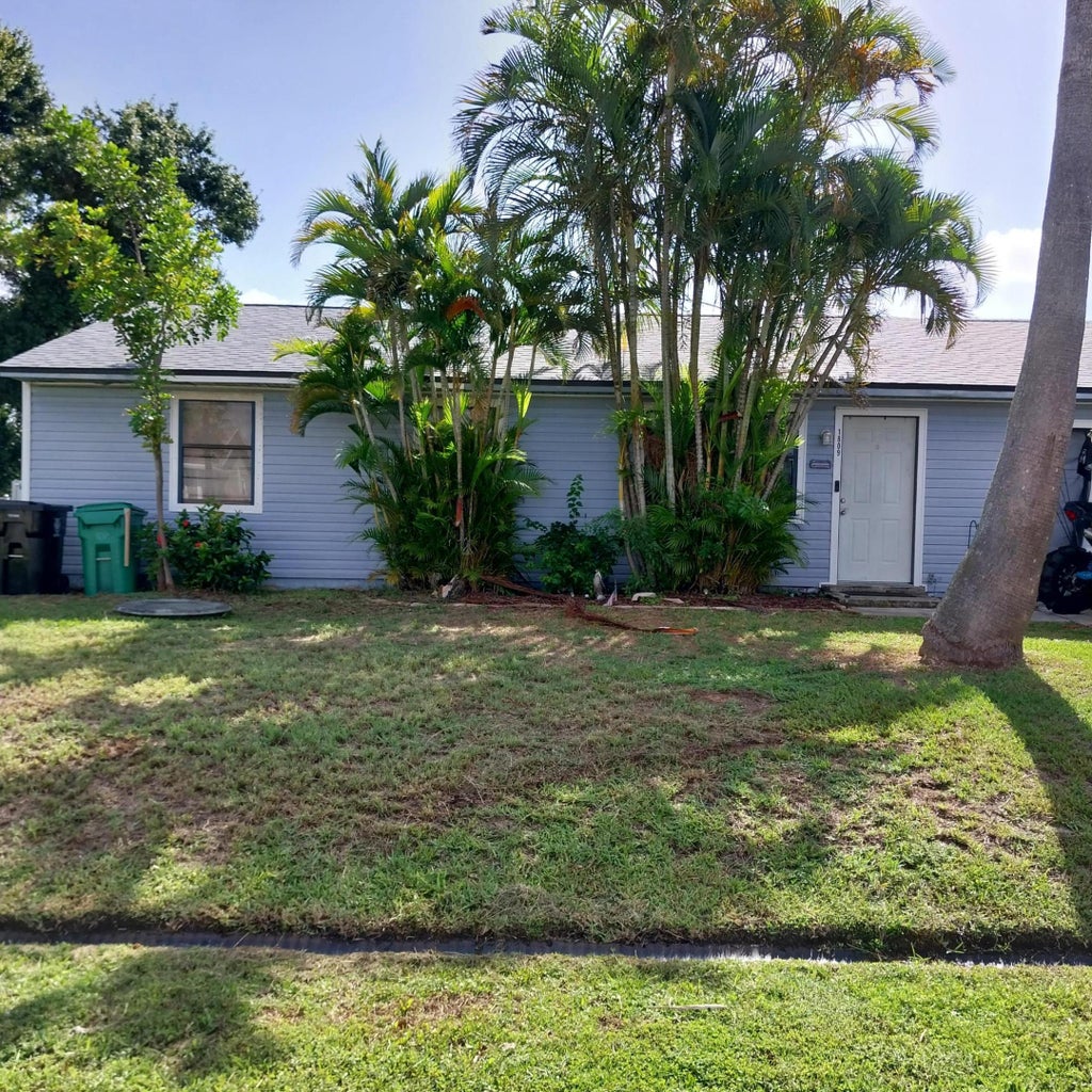 Photo of 1809 SW Morelia Lane, Port Saint Lucie, FL 34953 (MLS # R10997772)