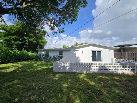 Tiny photo for 1558 NW 5TH Avenue, Pompano Beach, FL 33060 (MLS # B26053132)