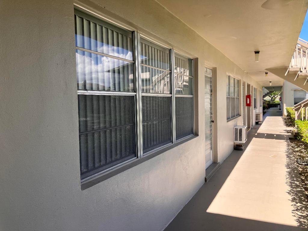 View photos, virtual tours, details... 285 Northampton O